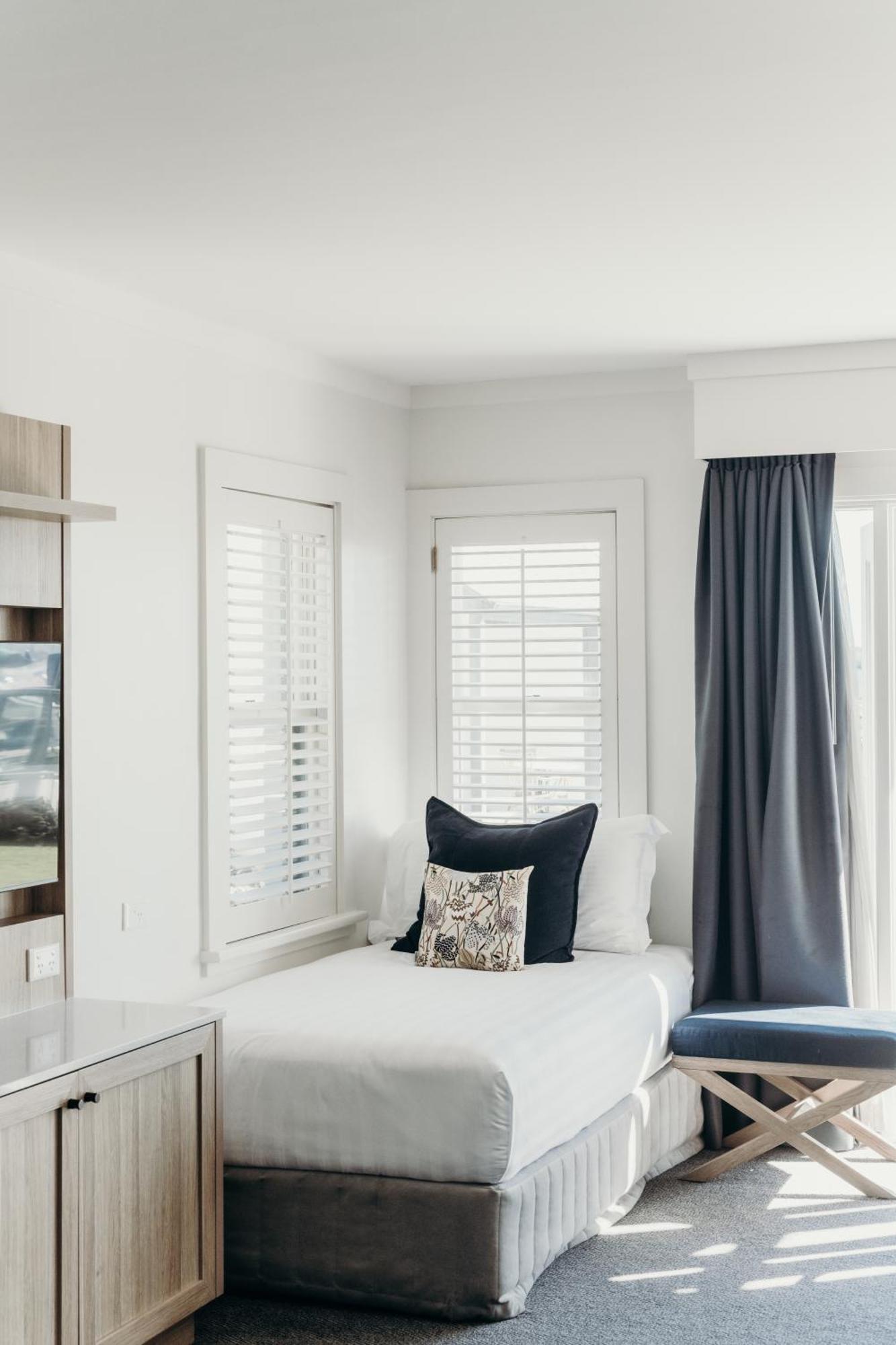 Anchorage Port Stephens Hotel Corlette Ruang foto