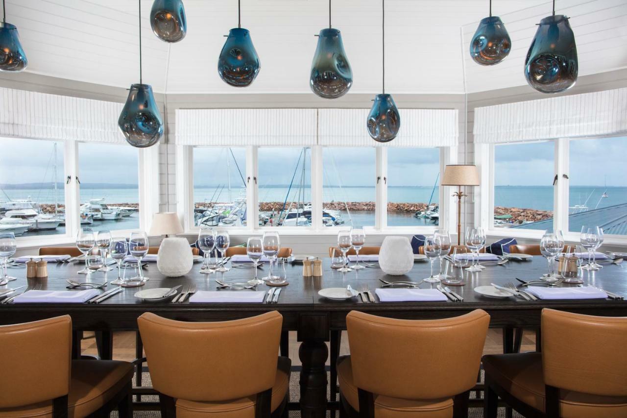 Anchorage Port Stephens Hotel Corlette Bagian luar foto