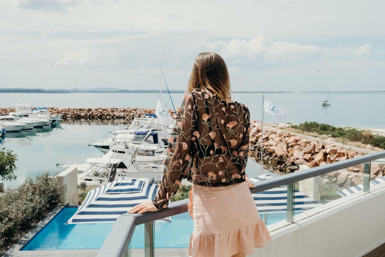 Anchorage Port Stephens Hotel Corlette Bagian luar foto